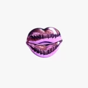 Purple lip