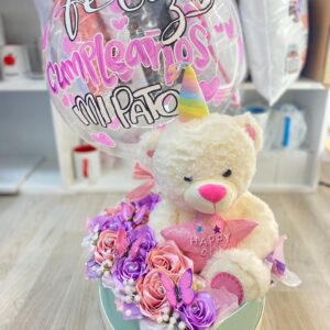 rosas, peluche y globo personalizado