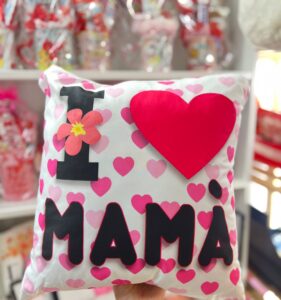 tienda de regalos originales en Madrid Cojines para mamá Madrid: regalos para madres Madrid