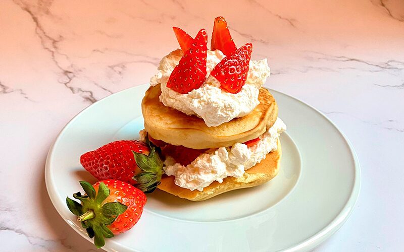 desayunos día de la madre dulce tortitas y fresas
