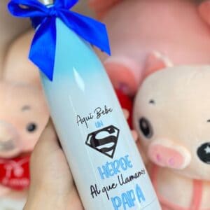 Termo con diseño personalizado como idea de regalo
