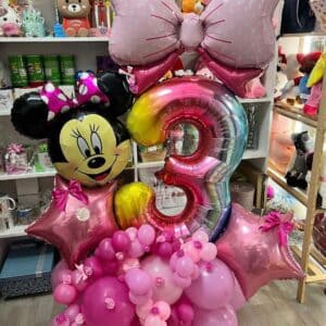 Bouquet de globos personalizados temáticos para celebraciones