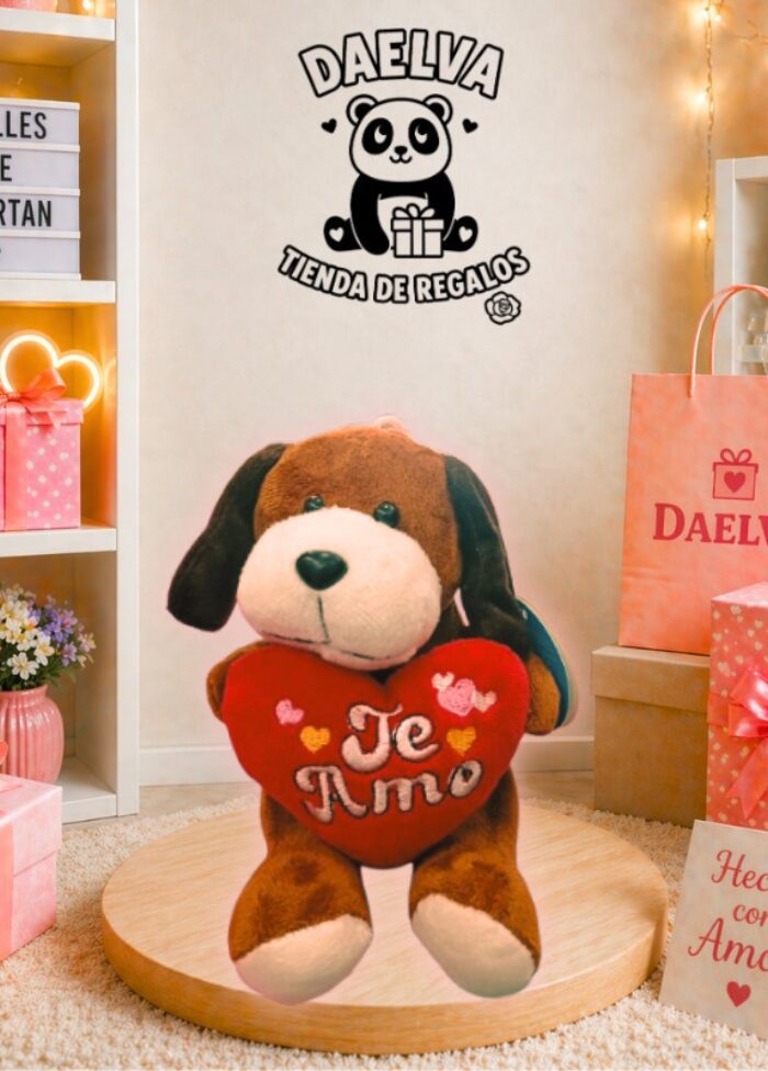 Peluches animales pequeños con corazón