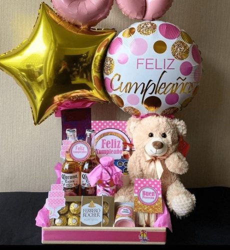 alt>Cesta cumpleaños